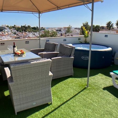Apartment Beta - 2 Bedrooms, Private Rooftop Patio With Hot Tub, Bbq And View Ferragudo  Kültér fotó